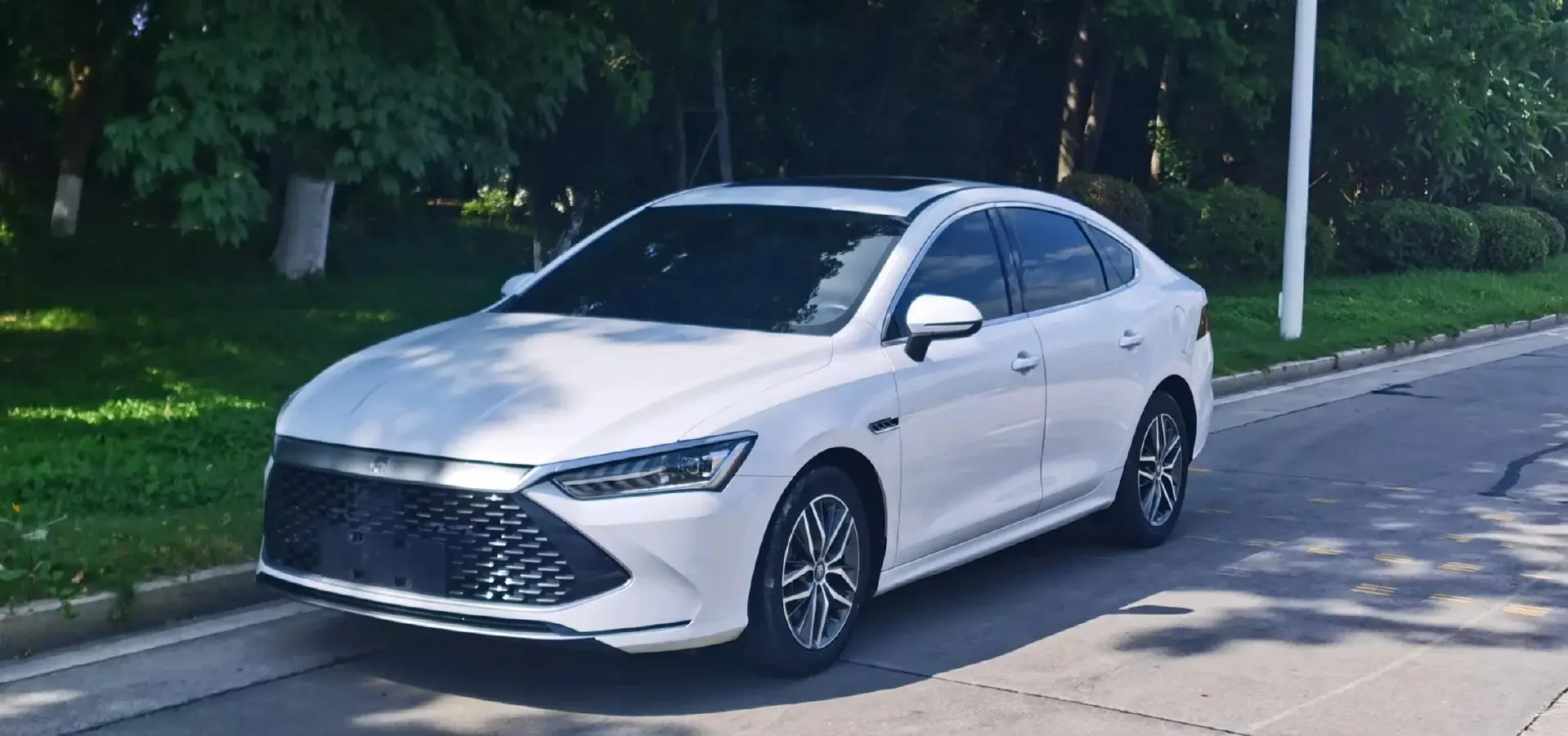 2021 BYD Qin Plus 1.5L 110HP L4 E-CVT PHEV 8.32KWH