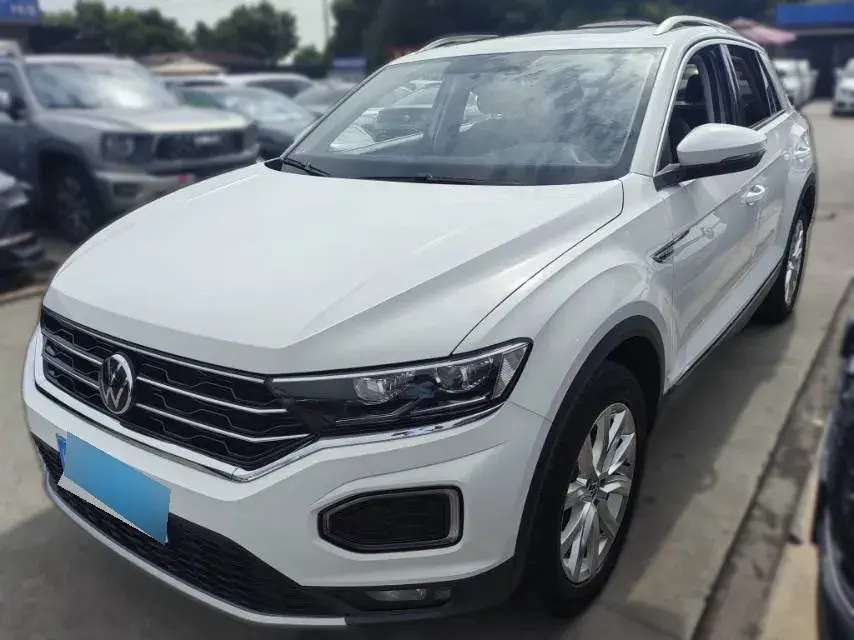 2022 Volkswagen T-Roc 1.4T 150HP L4 7DCT