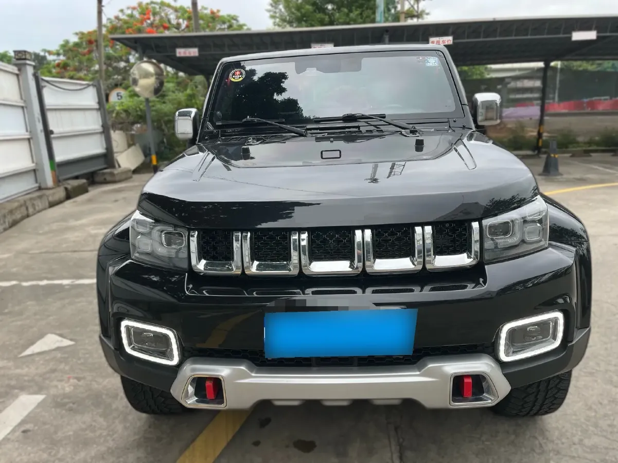 2021 Beijing F40 2.0T 224HP L4 8AT,autocango,china used car exporter,china ev exporter,chinese used car exporter,chinese used ev exporter