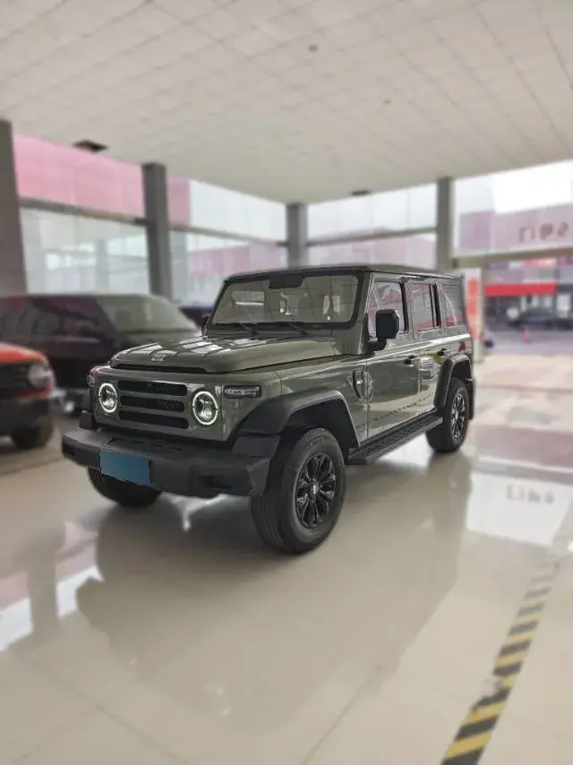 2024 212 212 T01 2.0T 252HP L4 8AT