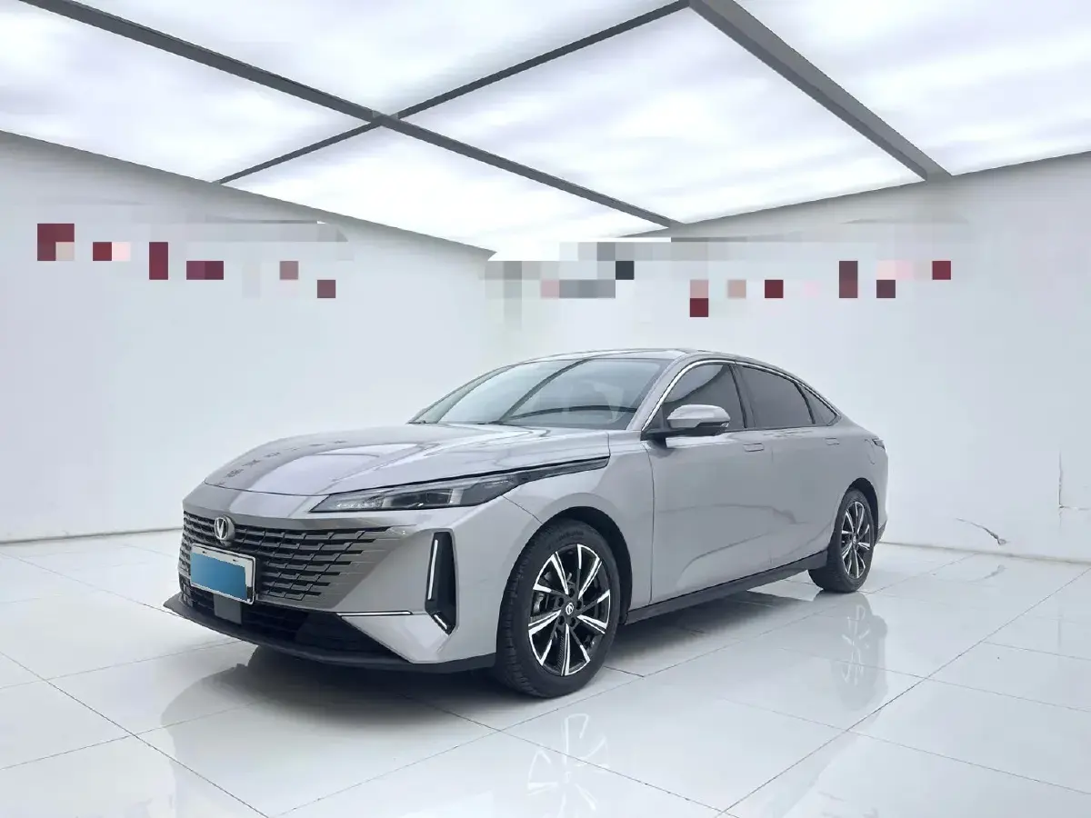 2023 ChangAn Lamore 1.5T 170HP L4 7DCT