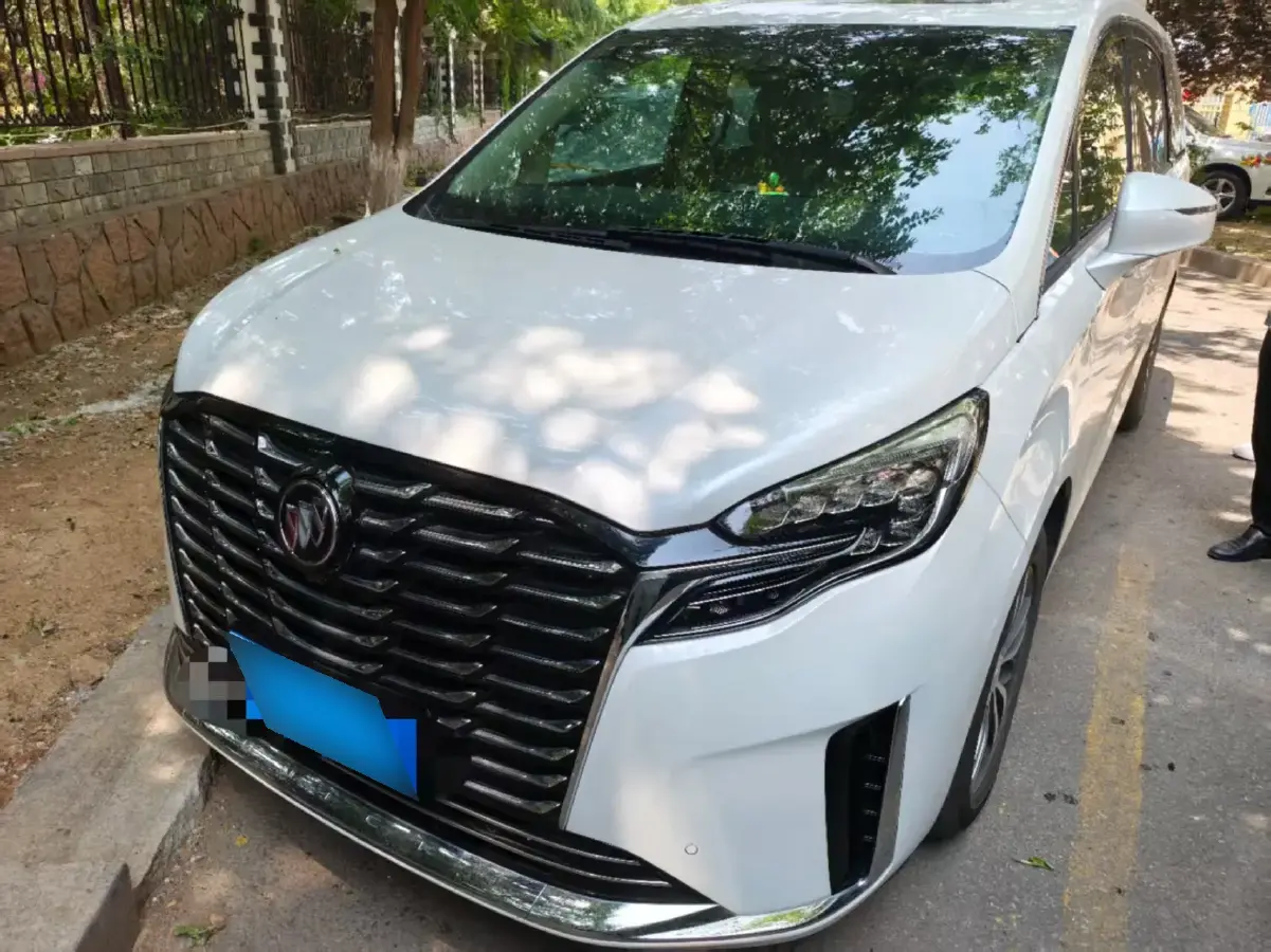 2023 Buick GL8 2.0T 237HP L4 9AT