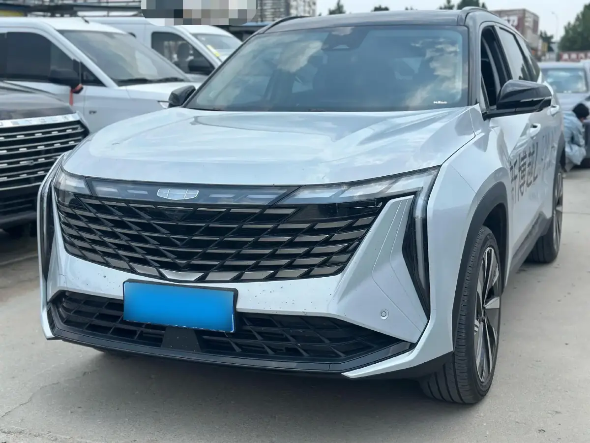 2024 Geely StarRay 1.5T 181HP L4 7DCT