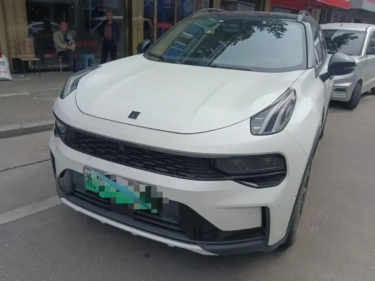 2023 LYNK&CO 01 EM-P 1.5T 150HP L3 3DHT PHEV 17.7KWH