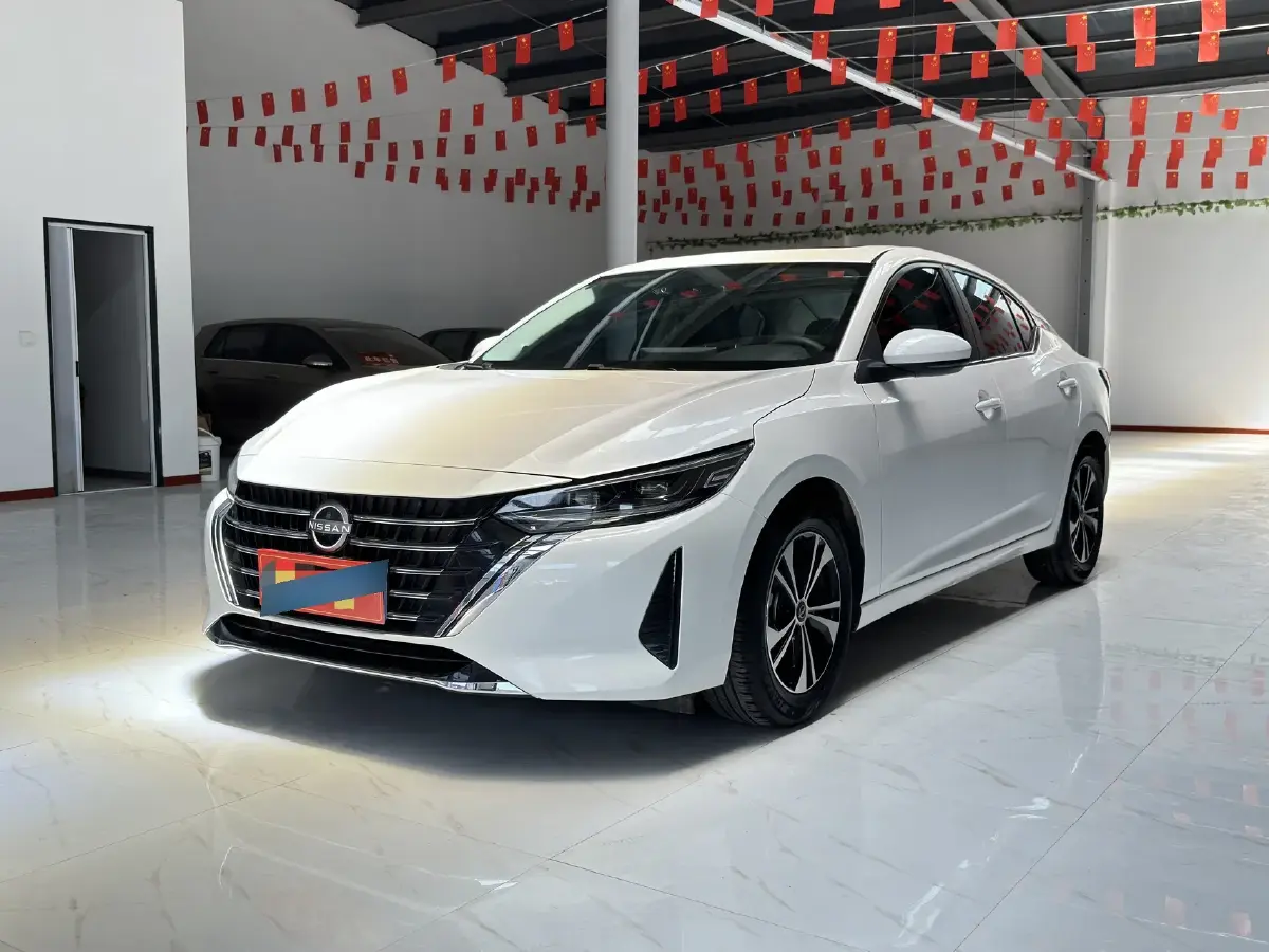 2023 Nissan Sylphy 1.6L 135HP L4 CVT