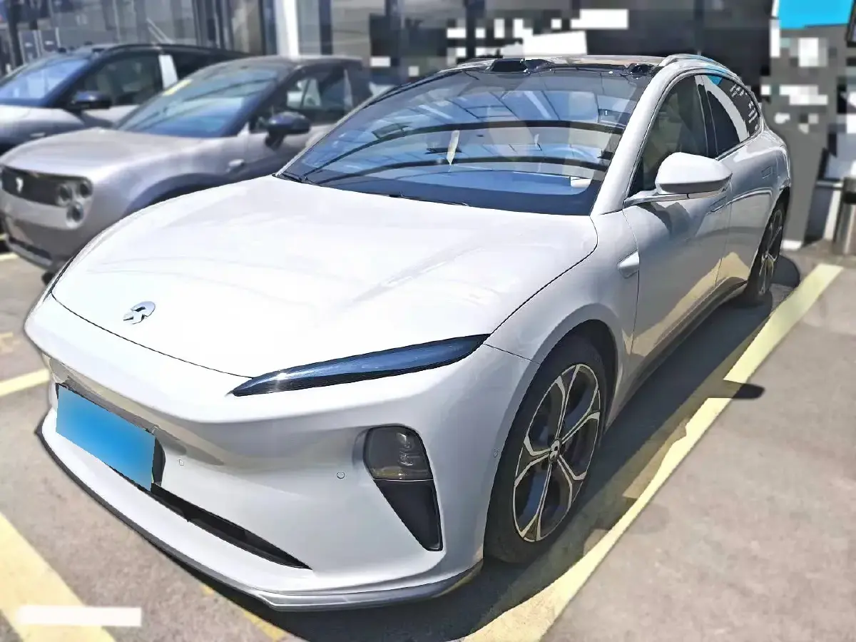 2024 NIO ET5T BEV 75KWH