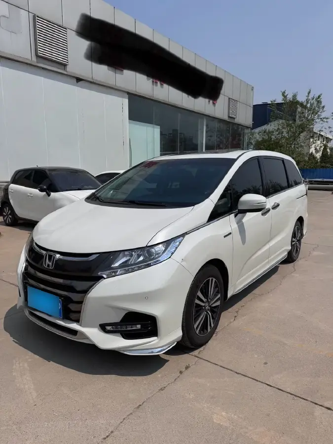 2021 Honda Odyssey 2.0L 146HP L4 E-CVT Hybrid