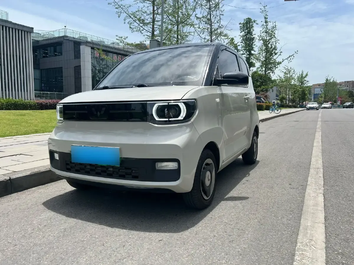 2022 WuLing HongGuang MINI EV BEV 13.9KWH