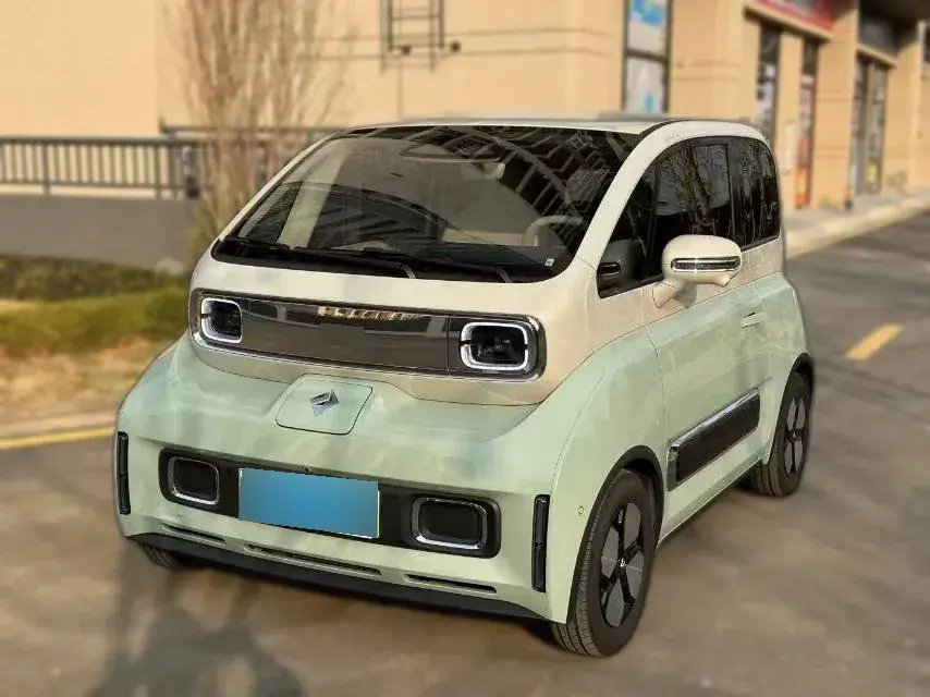 2023 BaoJun KiWi EV BEV 31.9KWH