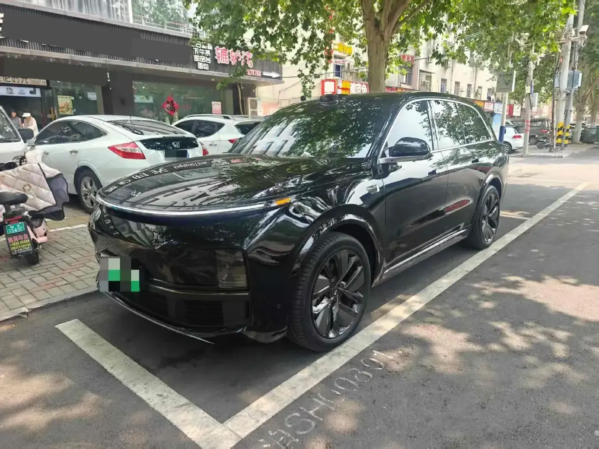 2023 Li L8 Range Extended 154HP REEV 40.9KWH