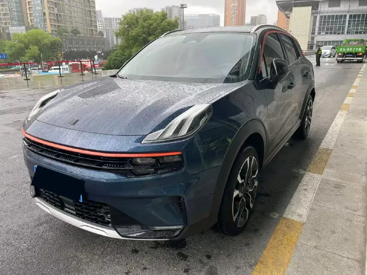 2022 LYNK&CO 06 EM-P 1.5T 177HP L3 7DCT PHEV 15.5KWH