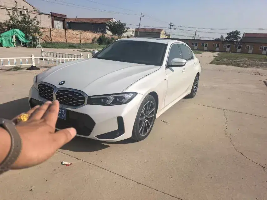 2024 BMW 3 Series 2.0T 184HP L4 8AT