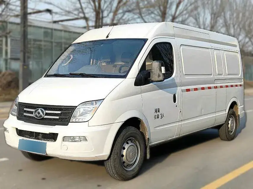 2021 MAXUS XinTu V80 2.0T 139HP L4