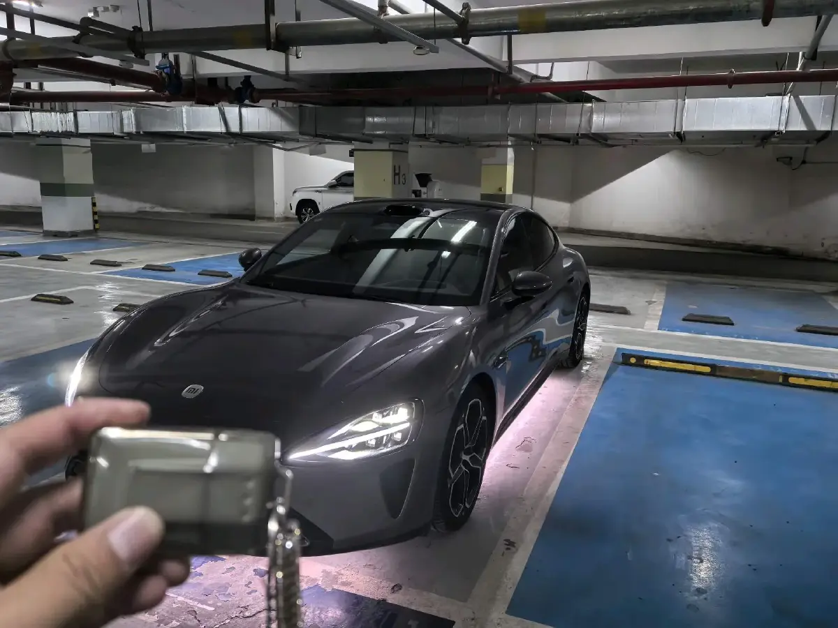 2024 MI SU7 BEV 101KWH