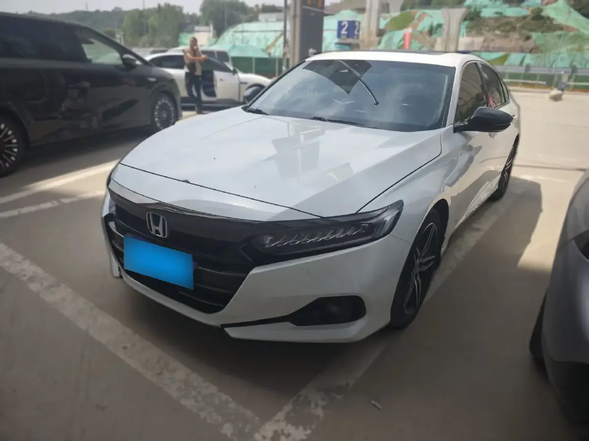 2022 Honda Accord 1.5T 194HP L4 CVT