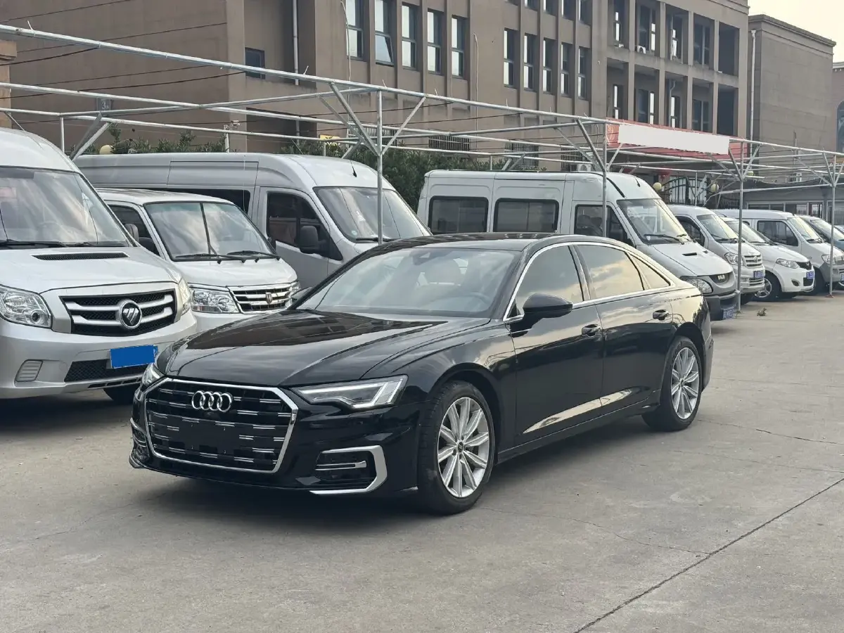 2023 Audi A6L 2.0T 245HP L4 7DCT