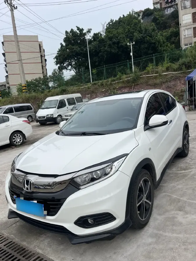 2022 Honda Vezel 1.5L 131HP L4 CVT