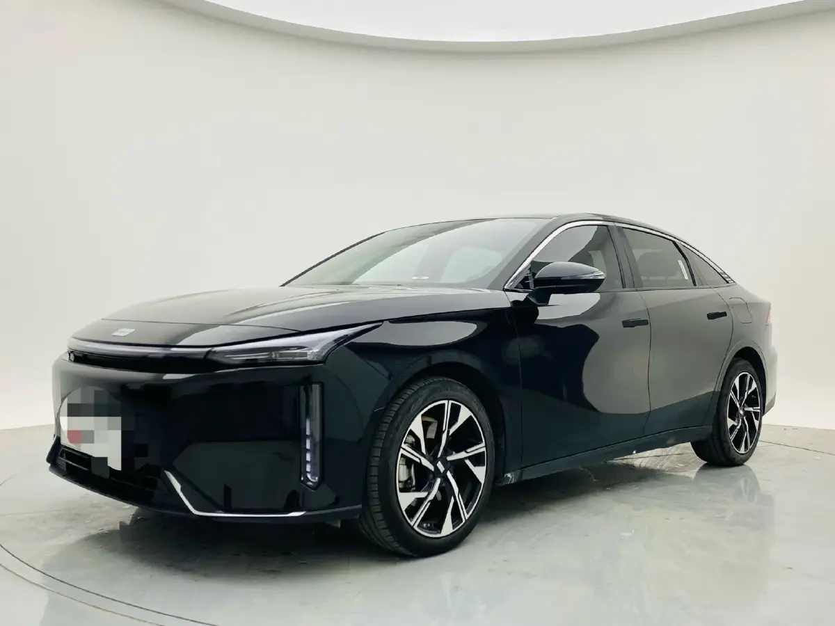 2023 Geely Galaxy L6 1.5T 163HP L4 3DHT PHEV