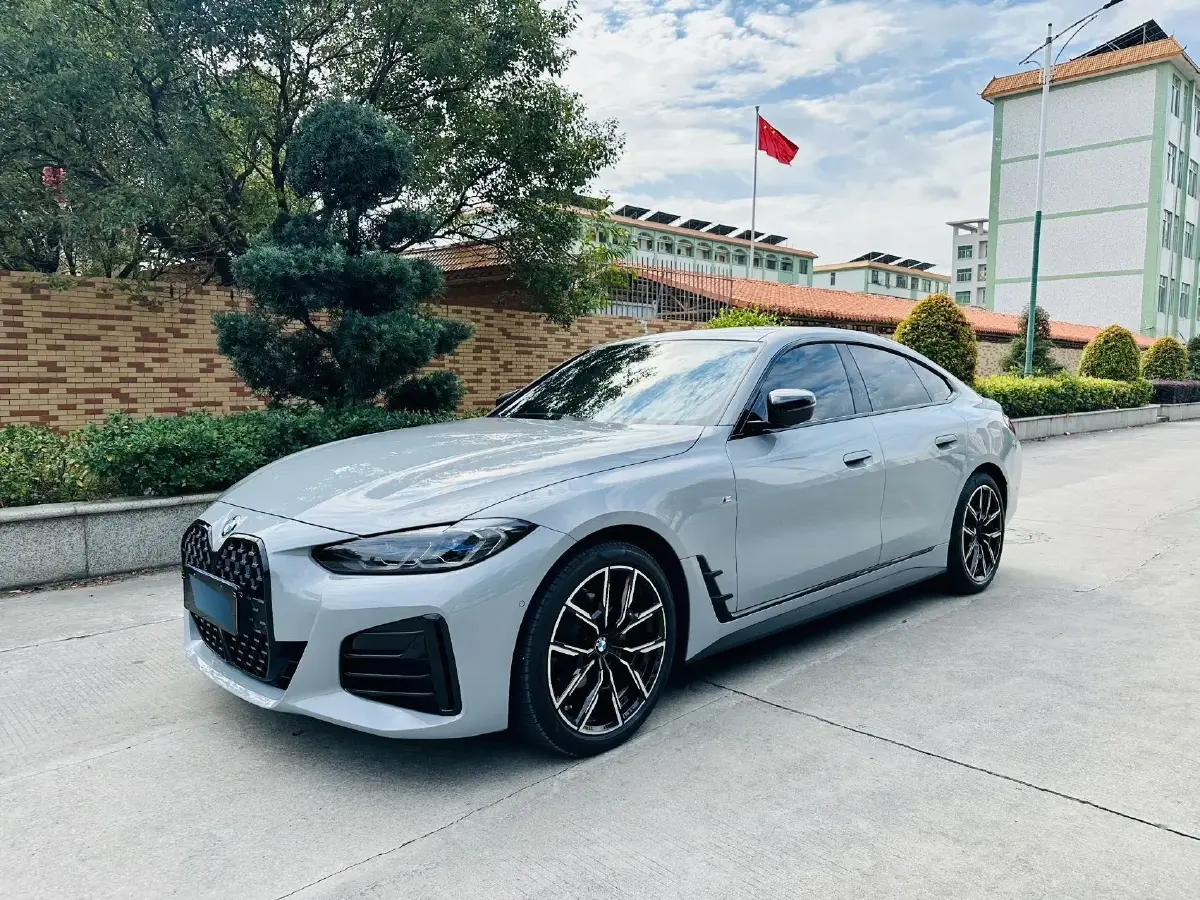 2023 BMW 2 Series 2.0T 178HP L4 7DCT