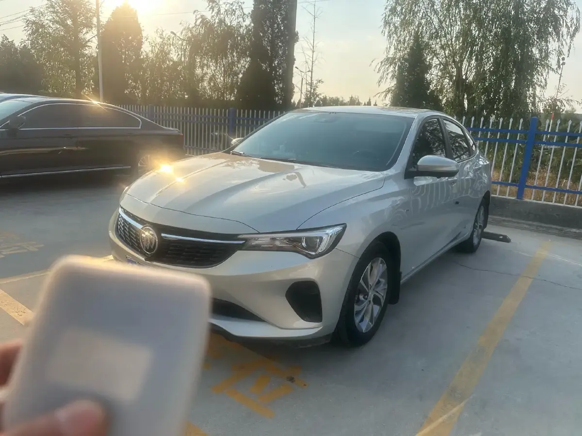 2022 Buick Verano 1.5T 184HP L4 CVT