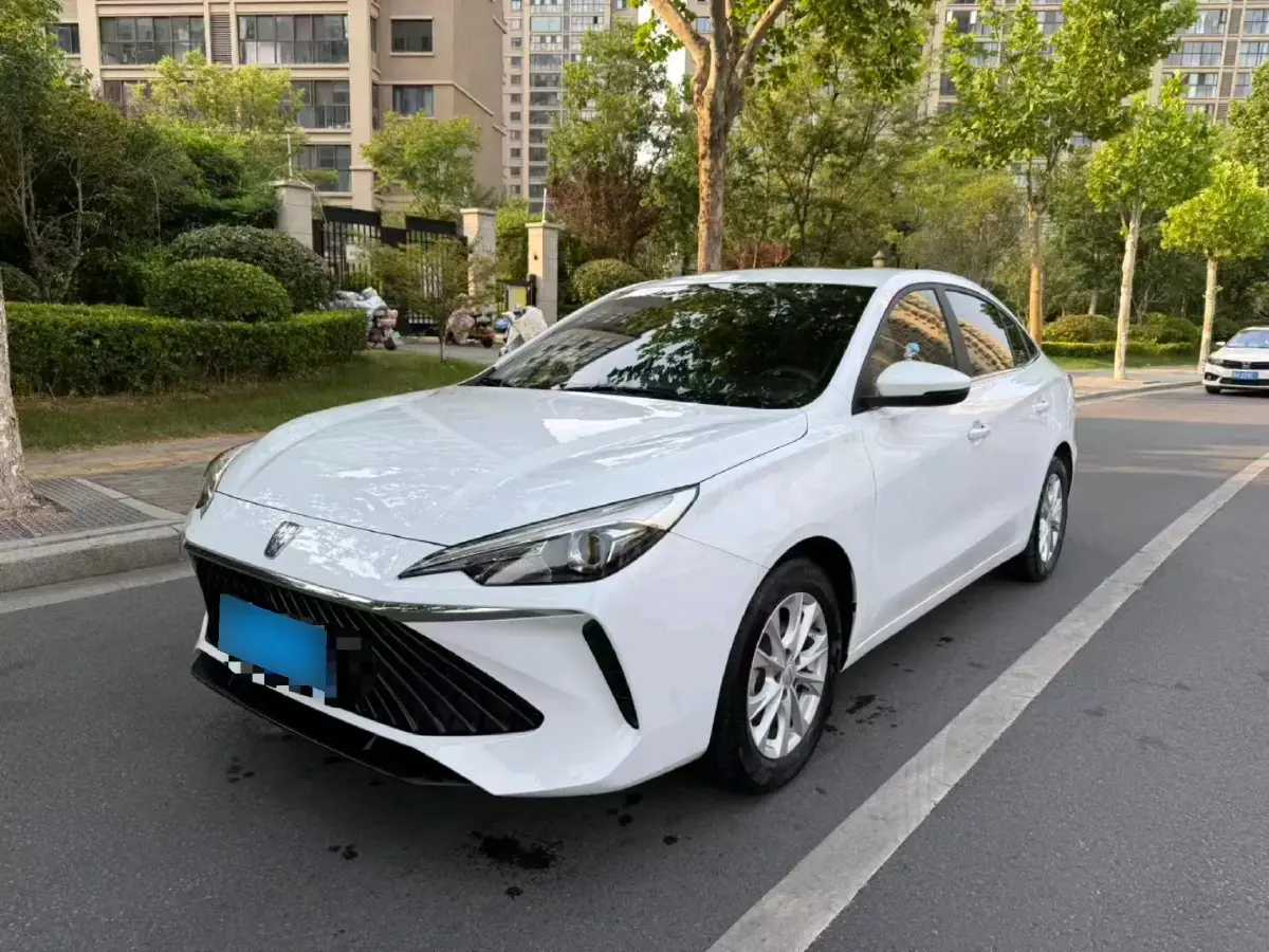 2023 Roewe i5 1.5L 129HP L4 5MT