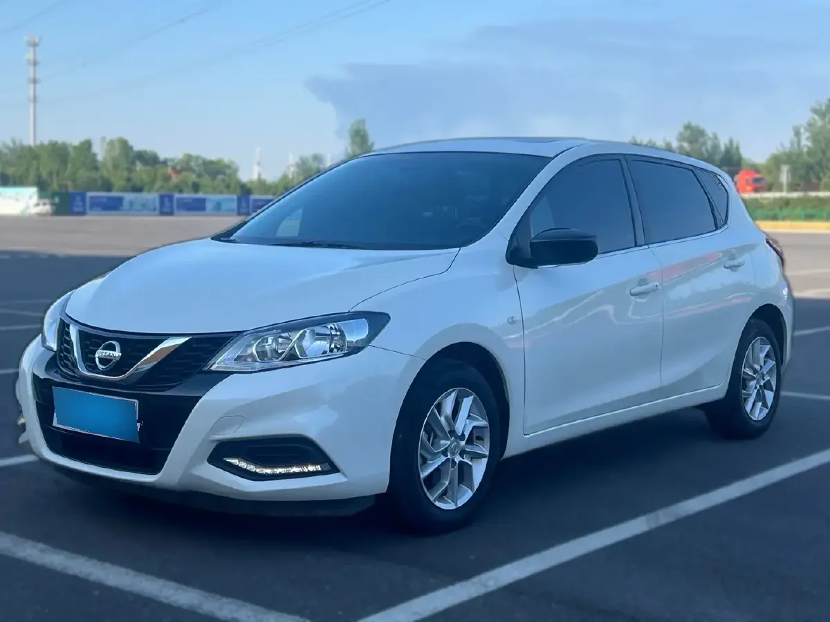 2023 Nissan Tiida 1.6L 122HP L4 CVT