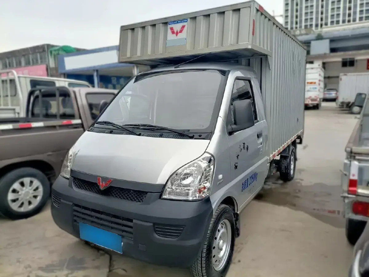 2019 WuLing RongGuang Mini Truck 1.5L 107HP L4 5MT