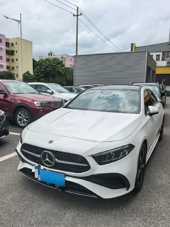 2023 Mercedes-Benz A Class 1.3T 163HP L4 7DCT