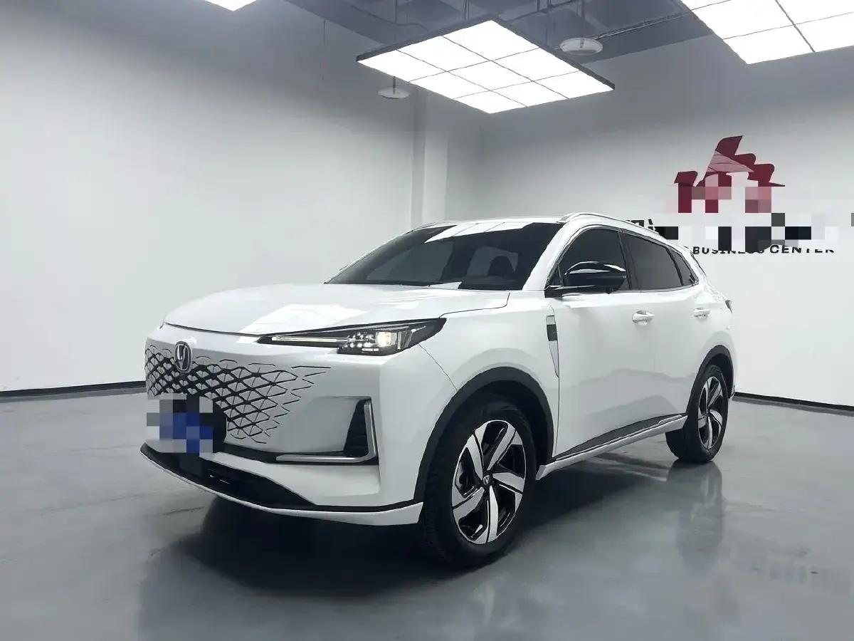 2024 ChangAn X7 PLUS 1.5T 188HP L4 7DCT