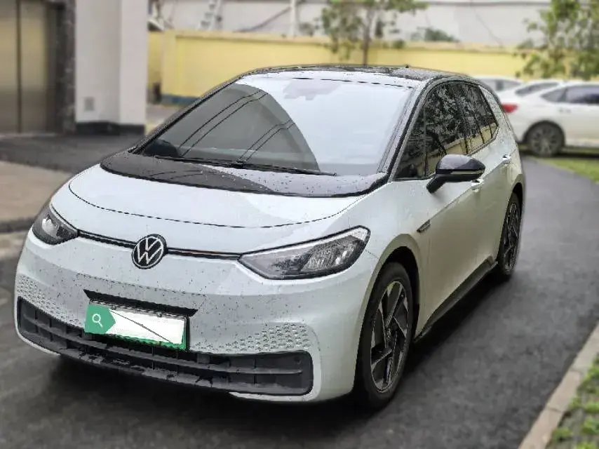 2023 Volkswagen ID.3 BEV 52.8KWH