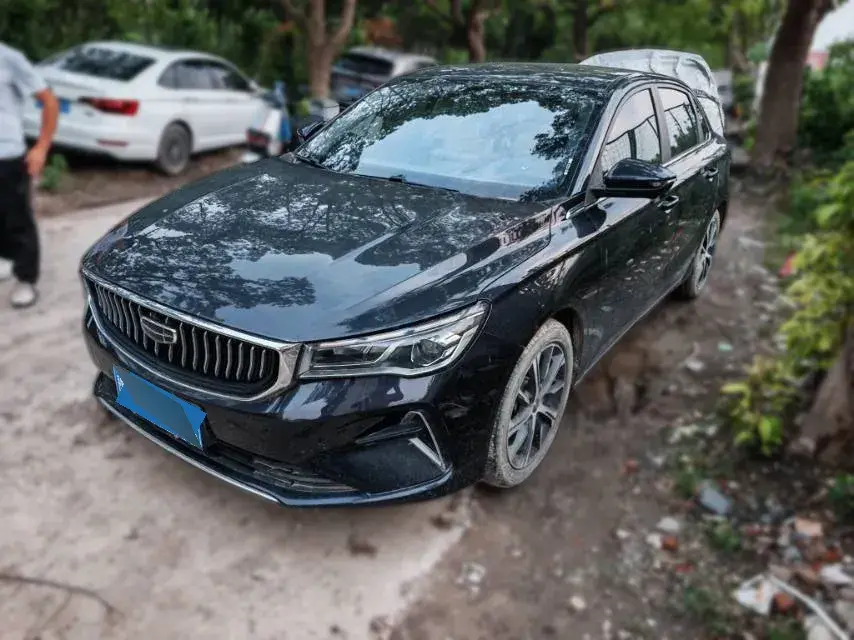 2022 Geely Emgrand L 1.4T 141HP L4 CVT