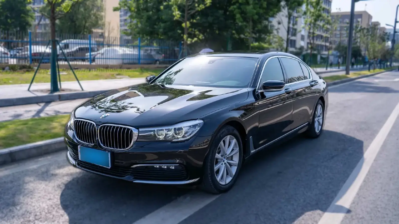 2023 BMW 7 Series 3.0T 272HP L6 8AT