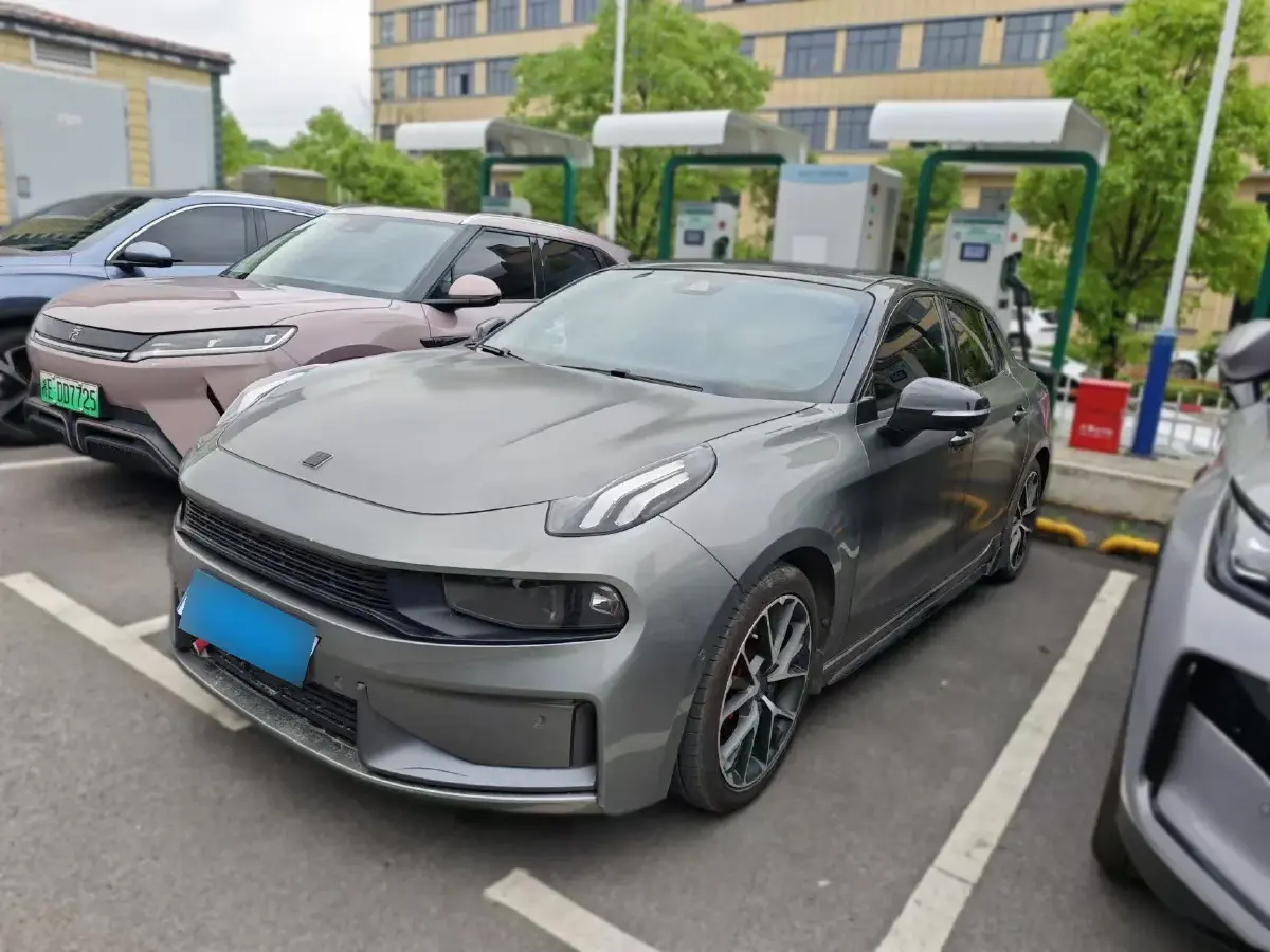 2022 LYNK&CO 03 2.0T 190HP L4 7DCT