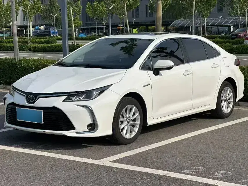 2022 Toyota Corolla 1.8L 98HP L4 E-CVT Hybrid
