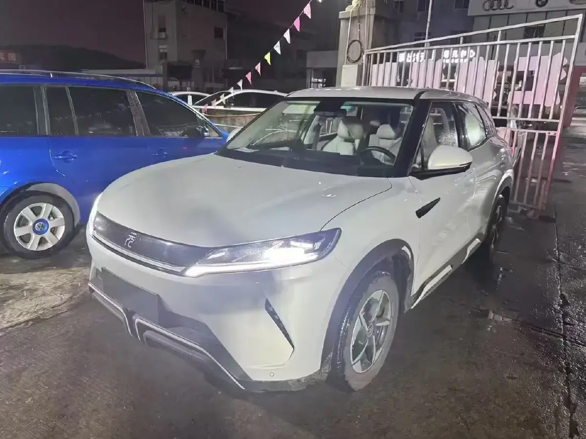 2024 BYD YuanUP BEV 32KWH