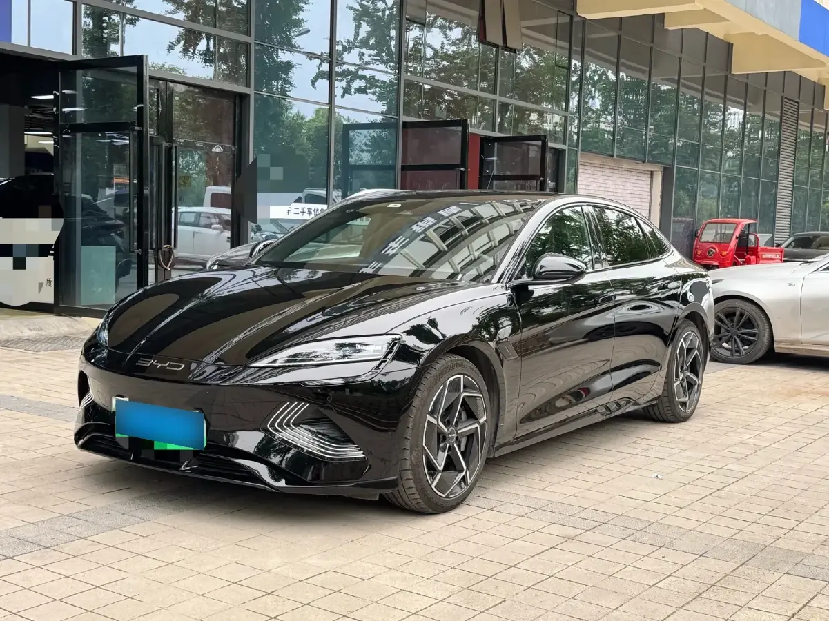 2023 BYD Seal BEV 82.5KWH