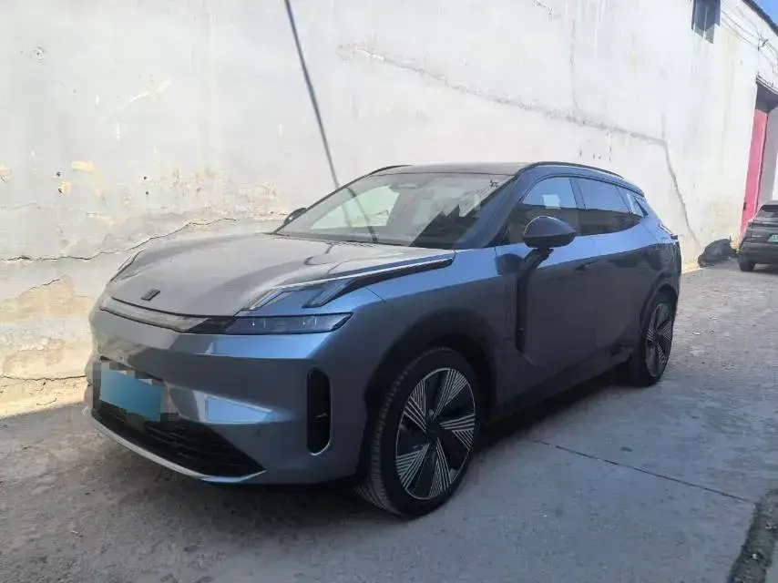 2025 LYNK&CO 08 EM-P 1.5T 163HP L4 3DHT PHEV 39.6KWH