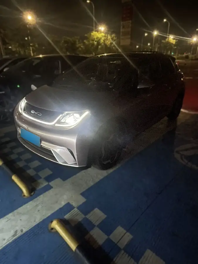 2023 BYD Dolphin BEV 44.928KWH