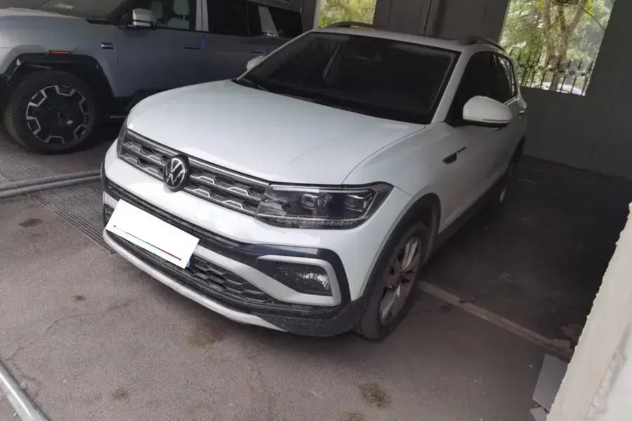 2023 Volkswagen T-Cross 1.4T 150HP L4 7DCT