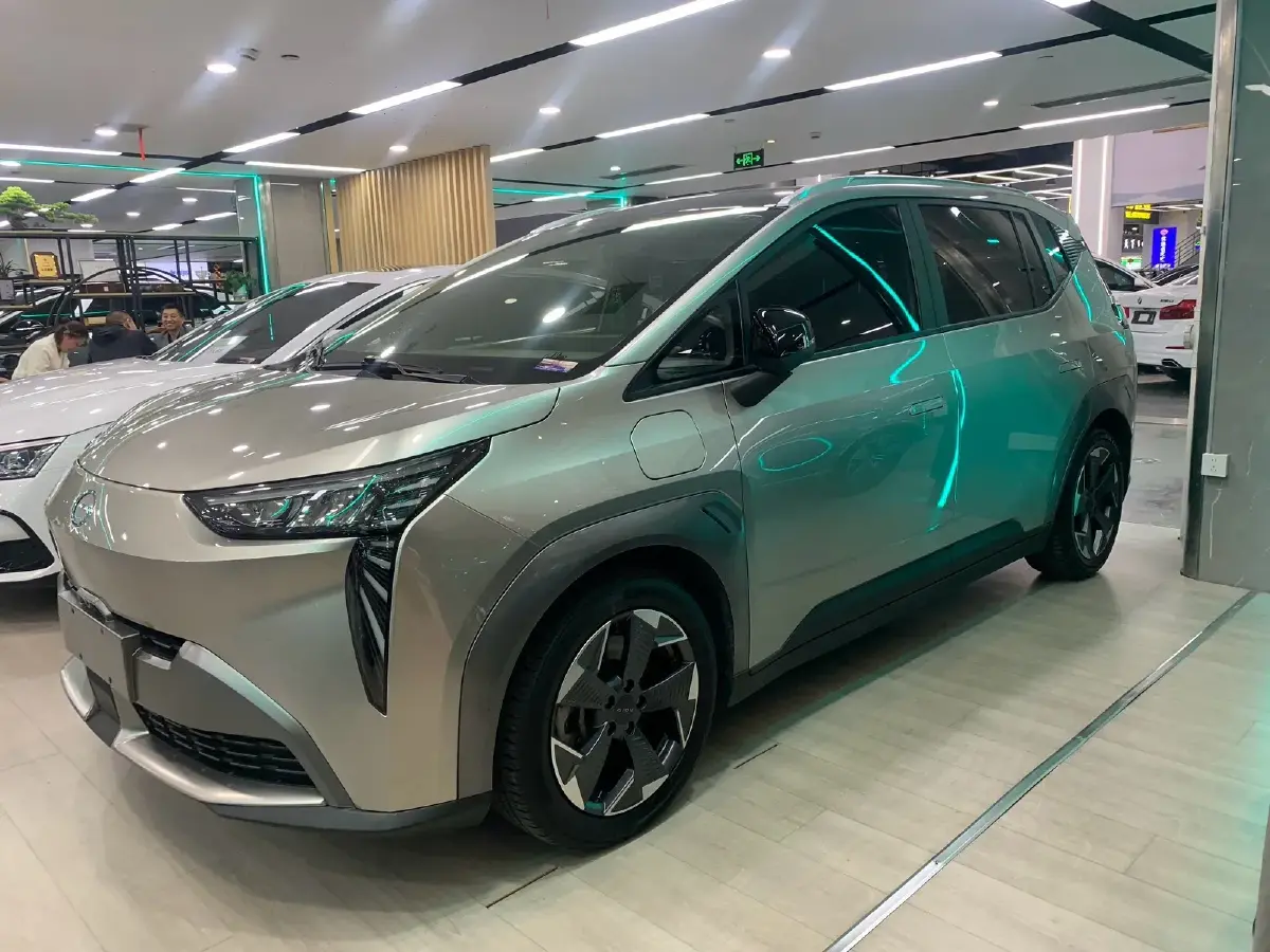 2022 Aion Y BEV 59KWH