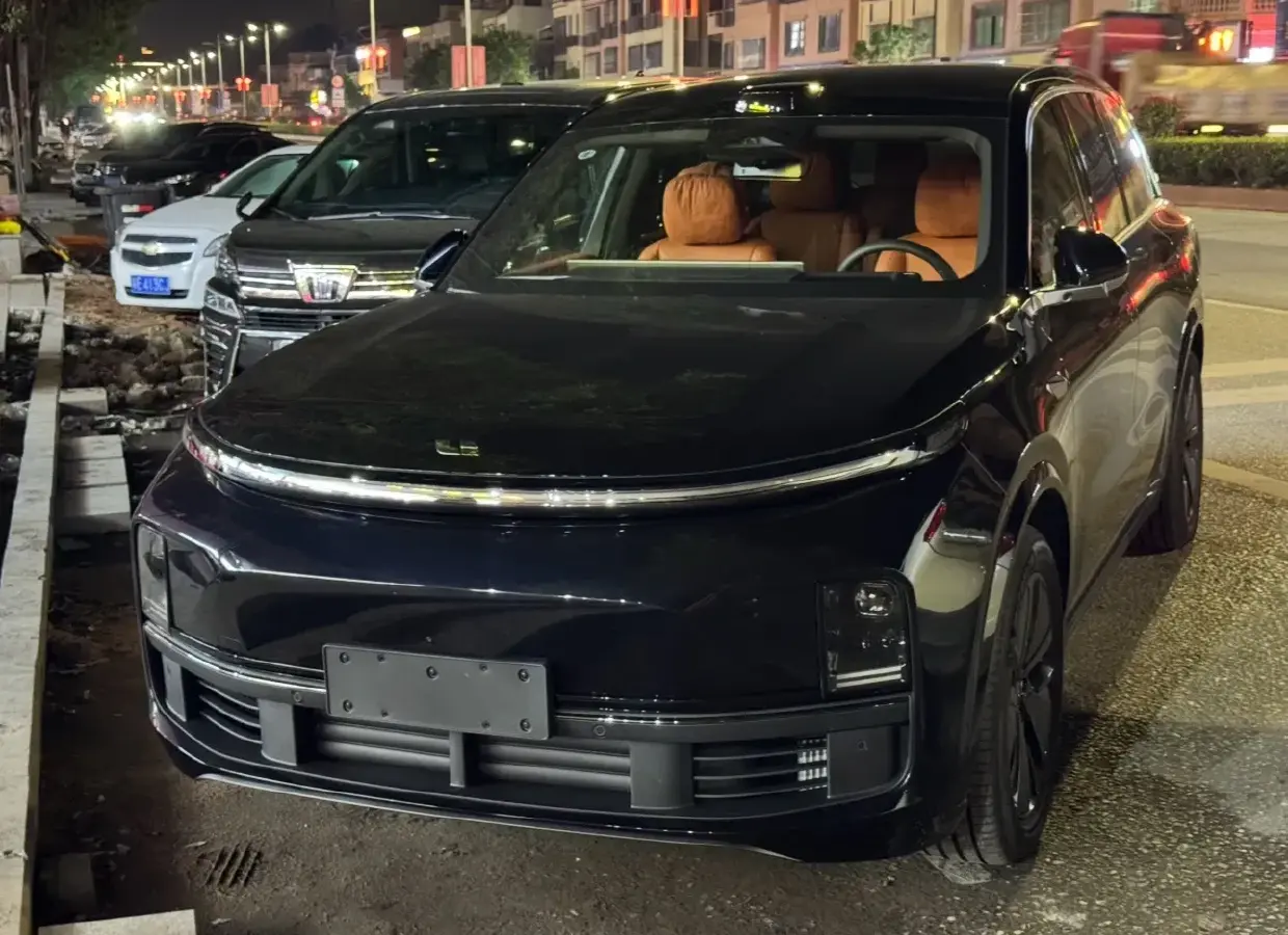 2025 Li L6 Range Extended 154HP L4 REEV