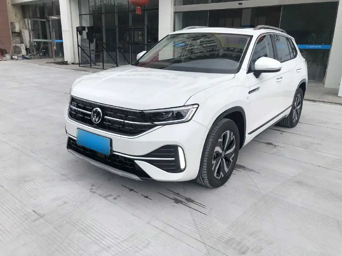 2022 Volkswagen Tayron GTE 1.4T 150HP L4 6DCT PHEV 13KWH