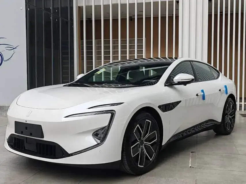 2025 Avatr 12 BEV 94.53KWH