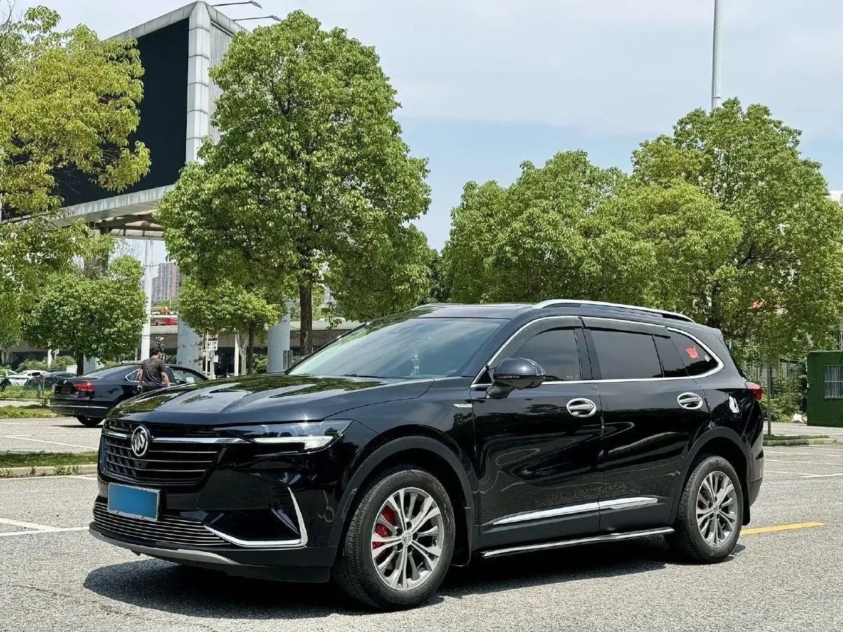 2022 Buick EnvisionPlus 1.5T 211HP L4 9AT