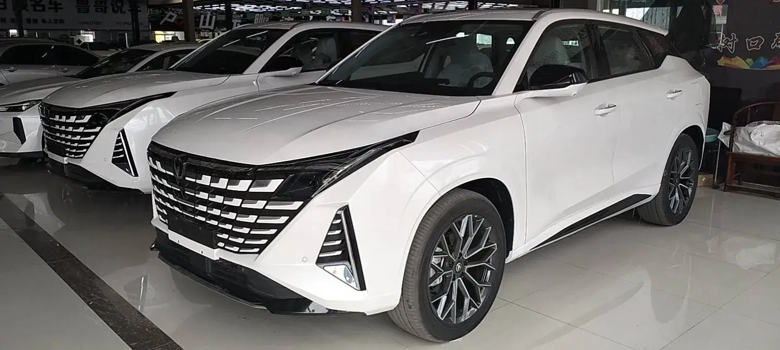 2025 ChangAn UNI-Z 1.5T 188HP L4 7DCT