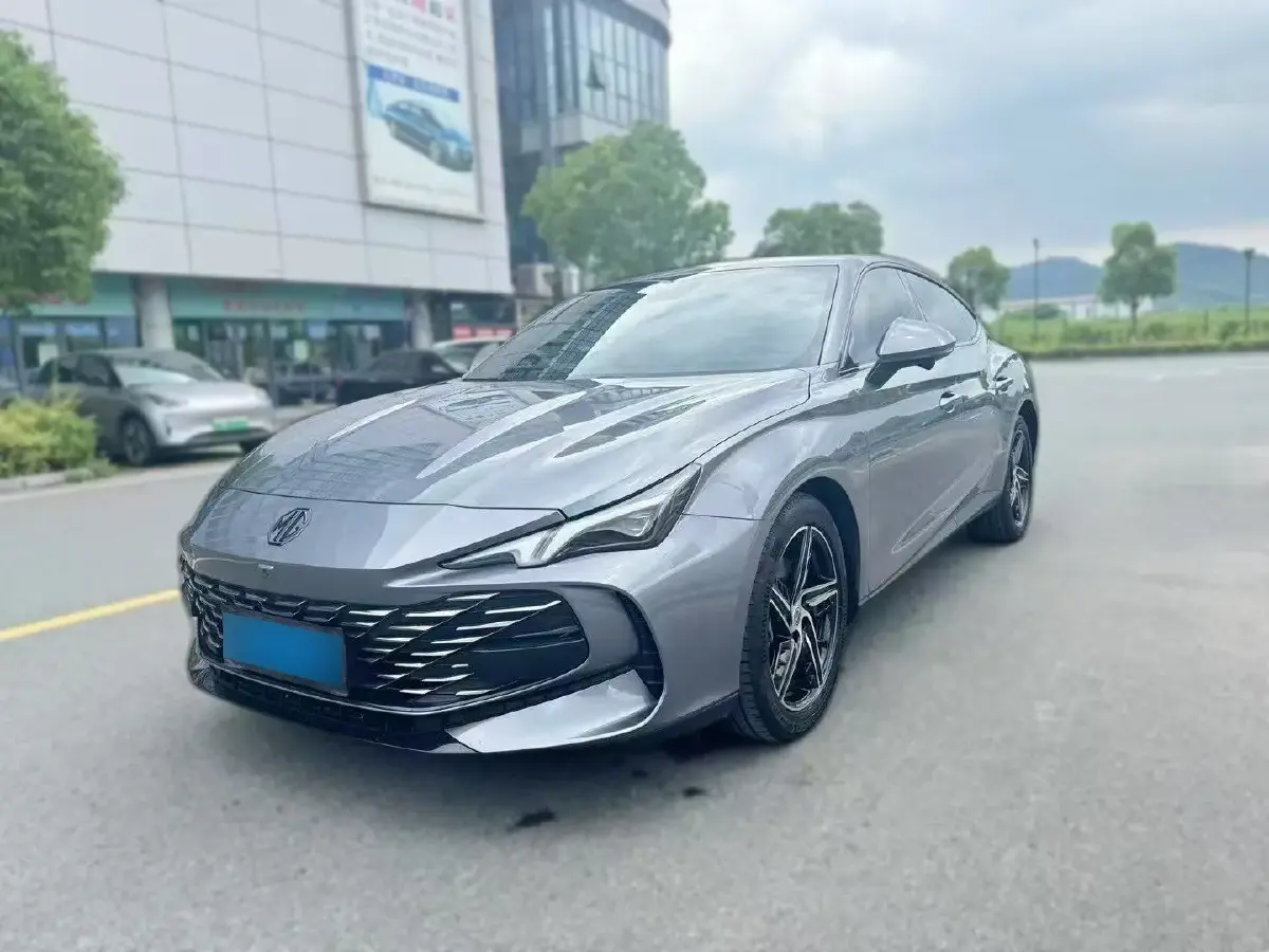 2023 MG 7 1.5T 188HP L4 7DCT