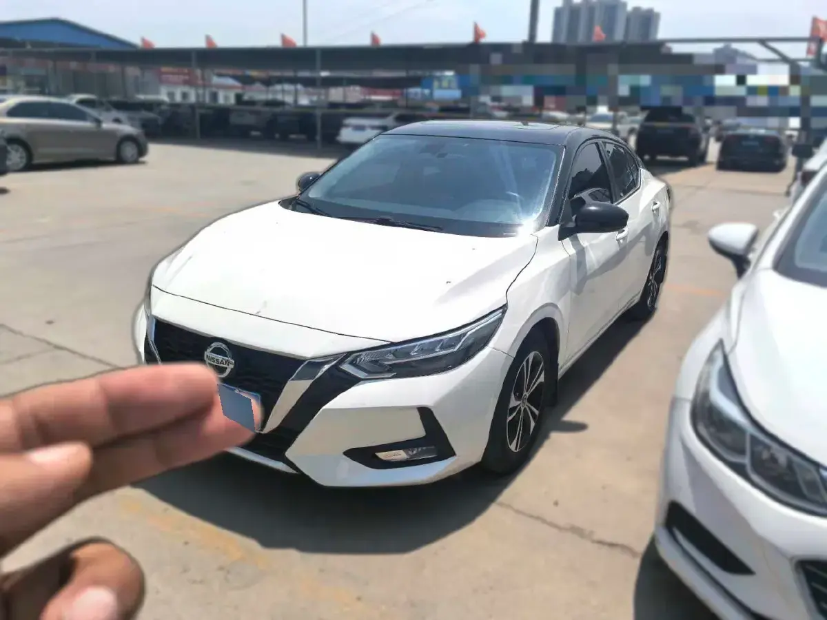 2022 Nissan Sylphy 1.6L 135HP L4 CVT