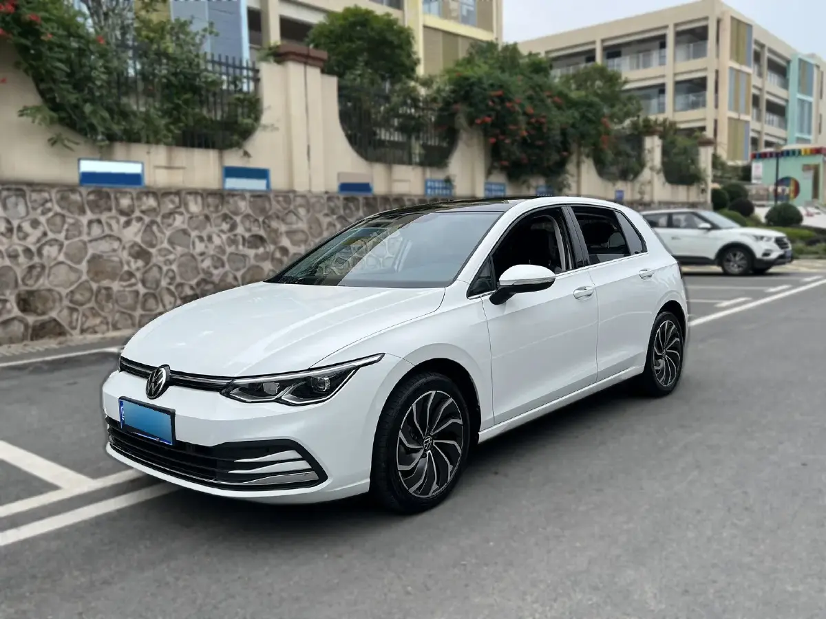 2023 Volkswagen Golf 1.4T 150HP L4 7DCT