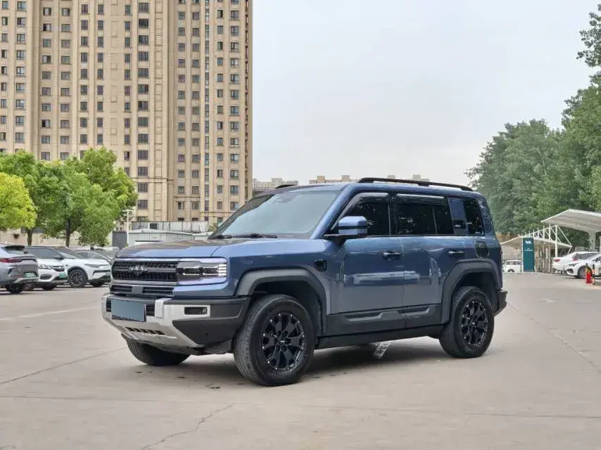 2023 FangChengBao Bao 5 1.5T 194HP L4 E-CVT PHEV 31.8KWH