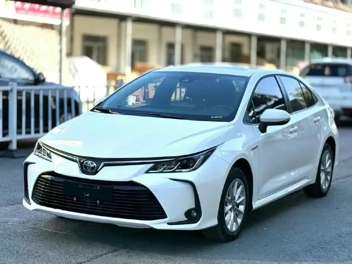 2022 Toyota Corolla 1.8L 98HP L4 E-CVT Hybrid